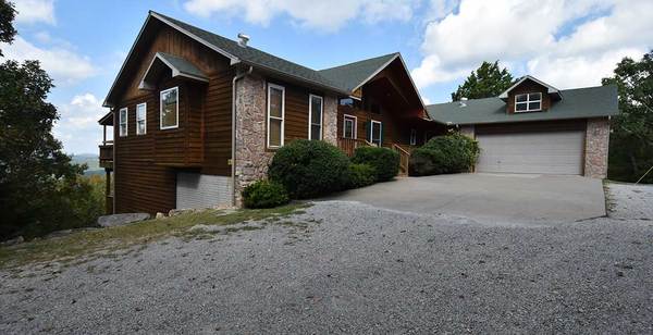 107 Hillcrest Lodge Photo 1