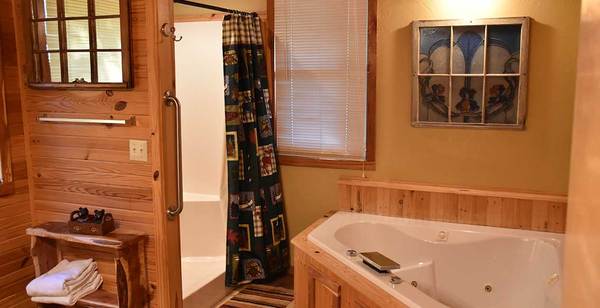 106 Reel Em Inn Photo 5